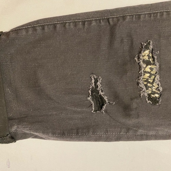 INC International Concepts Women's Washed Black Mid-Rise Boyfriend Jeans size 8 - Picture 10 of 16